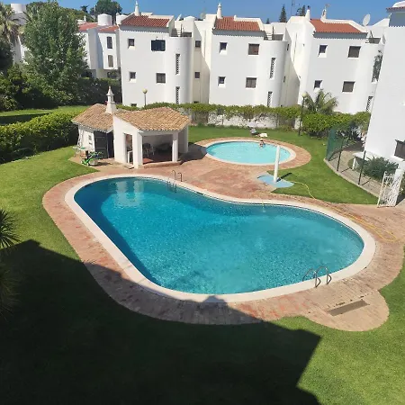 1 Quarto, Piscina, Ac, Varanda, Prestige For * Vilamoura